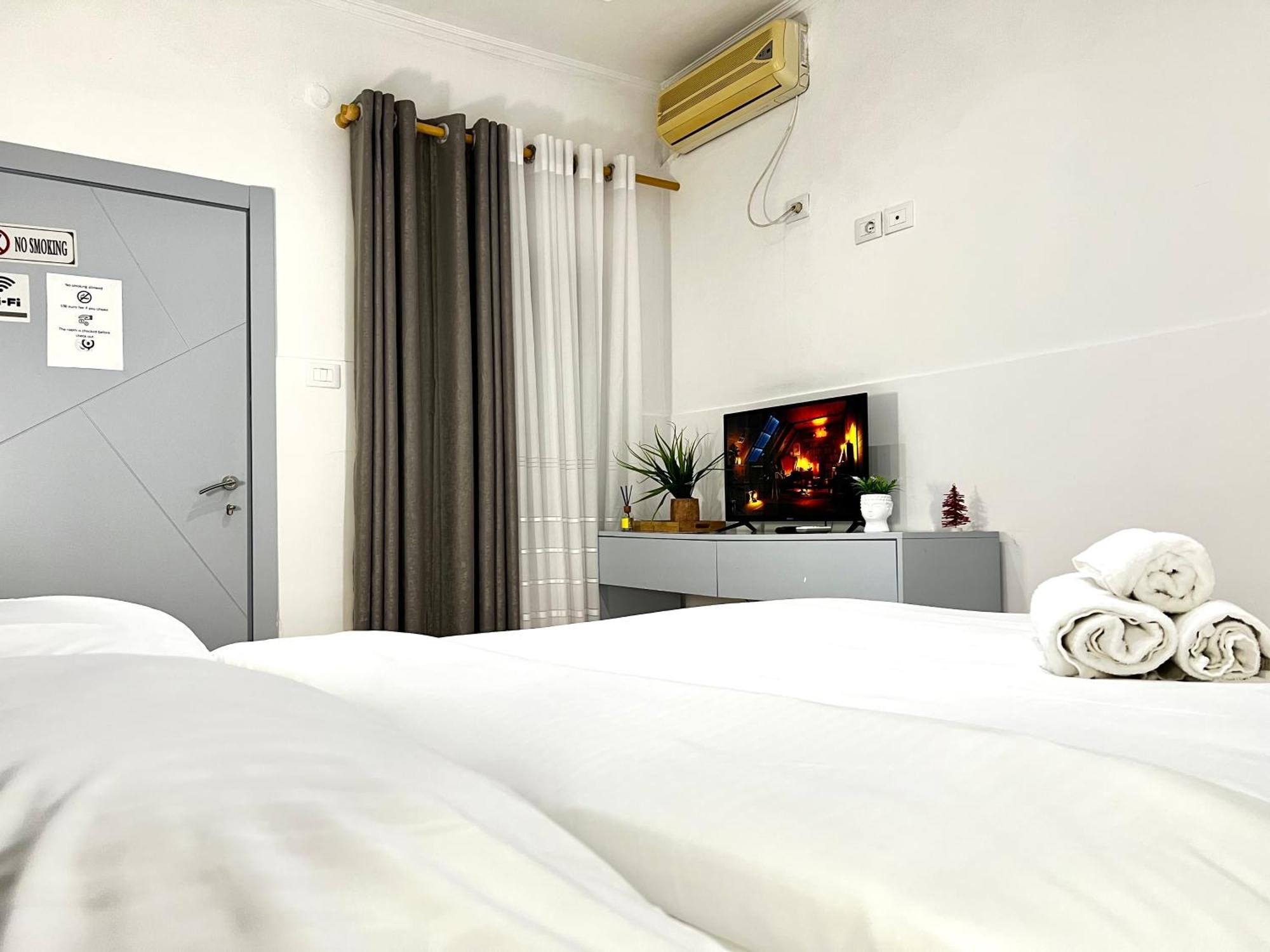 Tirana Square Hotel Exterior foto